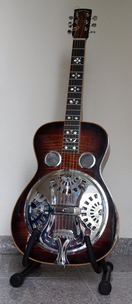 Dobro Goldtone Signature Deluxe