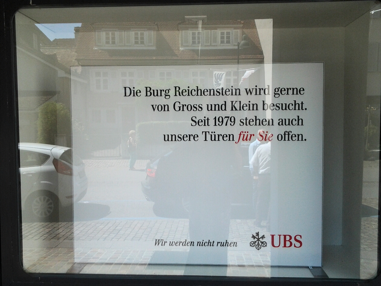 UBS-Werbung in Arlesheim