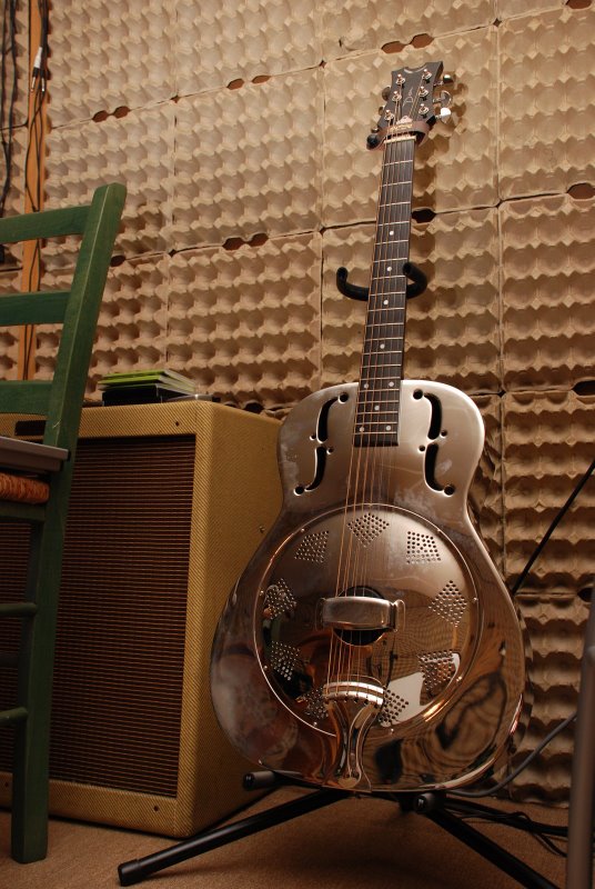Eine Roundneck Dobro